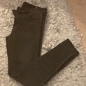Super Skinny J69 A/X Jeans